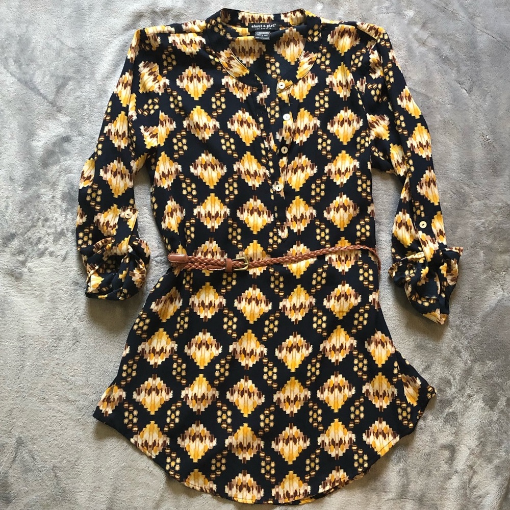 NWOT About A Girl Blouse With Belt